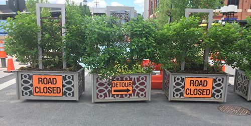 Parking Sign for Road Closed Detour